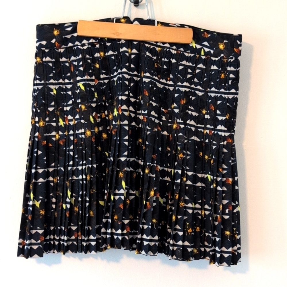 J. Crew Navy White Lattice Floral Pleated Preppy Chiffon Mini Skirt Sz 10 - Picture 5 of 8